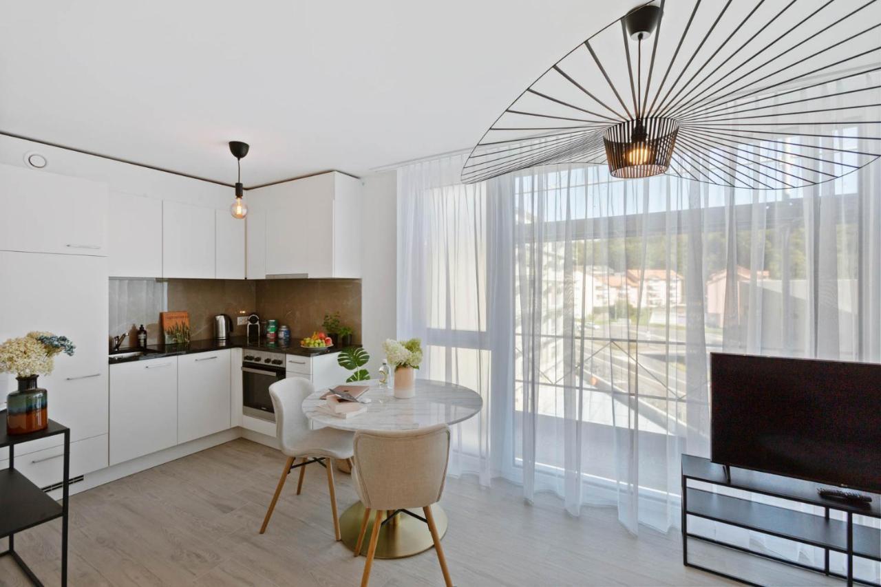 Olympia Homes Beautifully Furnished Flats Epalinges Екстер'єр фото