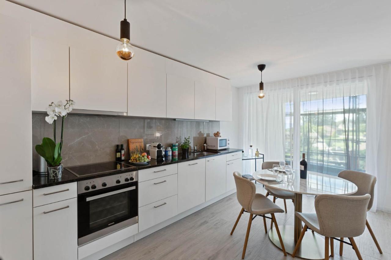 Olympia Homes Beautifully Furnished Flats Epalinges Екстер'єр фото